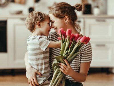 Mutter-Sohn Zitate: Ausdruck der tiefen Bindung und Liebe zwischen Mutter und Sohn