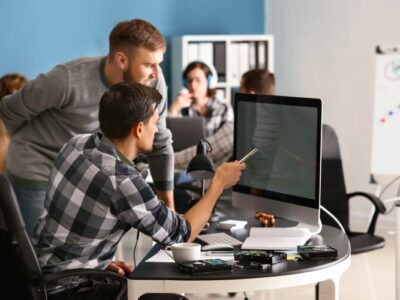 Kritische Infrastrukturen und IT-Ausfälle: Warum analoge Warnsysteme zurückkommen