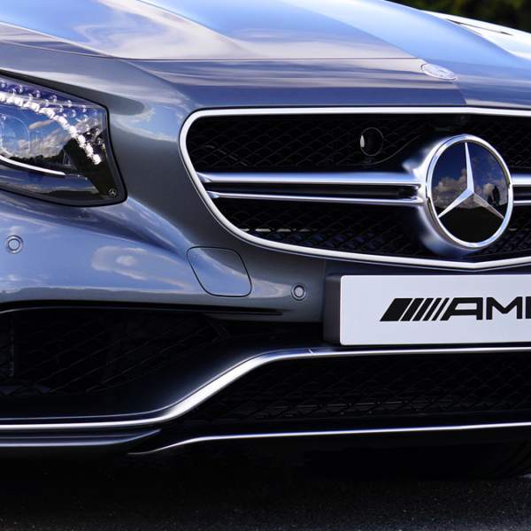 mercedes verkauft alle autohäuser